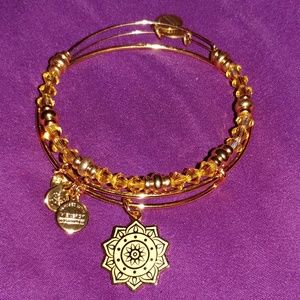 Custom A&A Set of 2! Gold